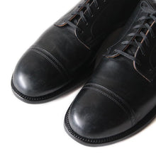 Load image into Gallery viewer, WW1 "USVA" STRAIGHT TIP MIRLITARY SERVICE SHOES (9C)