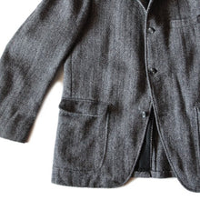 Load image into Gallery viewer, 1960's "HARRIS TWEED" HBT WOOL JACKET WITH TIN STRAP (LARGE)