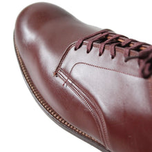 Load image into Gallery viewer, 1940's "USARMY" LEATHER SHOES MINT CONDITION (10 HALF A)