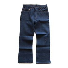 Load image into Gallery viewer, NOS 1980's "LEVI'S" LOT517 DENIM PANTS (W36)
