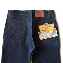 Load image into Gallery viewer, NOS 1980's "LEVI'S" LOT517 DENIM PANTS (W36)