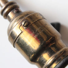 画像をギャラリービューアに読み込む, ANTIQUE BRASS WALL SCORN LAMP