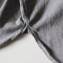 Load image into Gallery viewer, 1940's "JCPENNEY" GRAY CHAMBRAY SHIRT (MEDIUM)