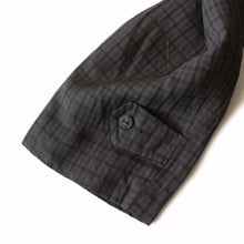 Load image into Gallery viewer, 1960's GABARDINE SOUTIEN COLLAR COAT (UNISEX)