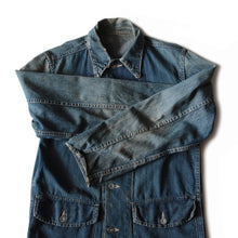 Load image into Gallery viewer, 1940's "USARMY" DENIM CHORE JACKET (34 SMALL)