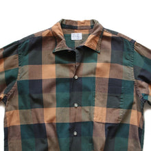 Load image into Gallery viewer, 1960's "LIDO" COTTON BOX SHIRT (LARGE)