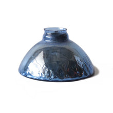 画像をギャラリービューアに読み込む, ANTIQUE MERCURY BLUE GLASS SHADE