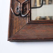 画像をギャラリービューアに読み込む, ANTEQUE CLOTHING STORE MIRROR WITH JAPANNED HOOK