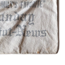 Load image into Gallery viewer, 1940's ~ CANVAS NEWS PAPER SHOULDER BAG