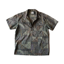 Load image into Gallery viewer, 1960's "PILGRIM" S / S PULLOVER SHIRT (LARGE)