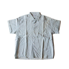 Load image into Gallery viewer, NOS 1960's "CALIFORNIA" COTTON S / S BOX SHIRT (16 1/2 LARGE)