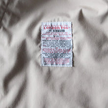 Load image into Gallery viewer, OLD "LONDON FOG" BIG SHORT JACKET (X-LARGE)