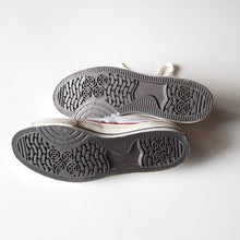 Load image into Gallery viewer, 1960's "BATA BULLETS" BASKETBALL CANVAS SHOES ONE WASH (9 1/2)