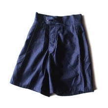 Load image into Gallery viewer, NOS ITALY NAVY MILITARY SHORTS (UNISEX W28)