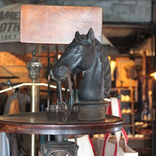 画像をギャラリービューアに読み込む, ANTIQUE CASTIRON HORSESHOE