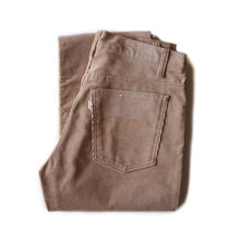 Load image into Gallery viewer, 1980's "LEVI'S" 519-1523 CORDS PANTS MINT CONDITION (W32)