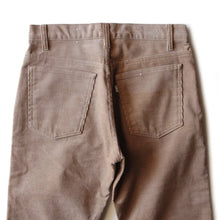 Load image into Gallery viewer, 1980's "LEVI'S" 519-1523 CORDS PANTS MINT CONDITION (W32)