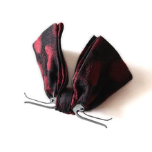 Load image into Gallery viewer, 1960's "ROYAL" DOT BOW TIE