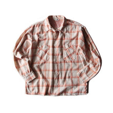 Load image into Gallery viewer, 1960's "SPORTSWEAR" PRINT FLANNEL BOX SHIRT (LARGE)