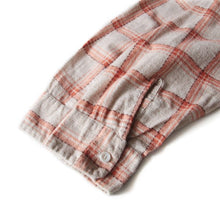 Load image into Gallery viewer, 1960's "SPORTSWEAR" PRINT FLANNEL BOX SHIRT (LARGE)