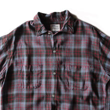 Load image into Gallery viewer, 1960's "SEARS" RAYON BOX SHIRT (LARGE)