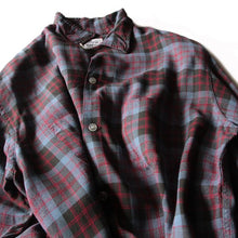 Load image into Gallery viewer, 1960's "SEARS" RAYON BOX SHIRT (LARGE)