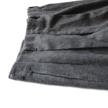 Load image into Gallery viewer, 1960's ~ DACRON BREND TWO TUCK WOOL SLACKS (W33)