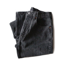 Load image into Gallery viewer, 1990's "LEVI'S" 505 BLACK DENIM PANTS (W31)