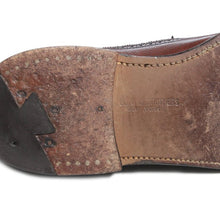 Load image into Gallery viewer, OLD "BROOKS BROTHERS" LEATHER WING TIP SHOES (10C)