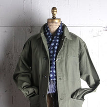 Load image into Gallery viewer, 1950's FRINGE RAYON STOLE