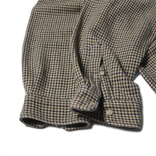 Load image into Gallery viewer, USED "J.CREW" HOUNDSTOOTH BD FLANNEL SHIRT (LARGE)