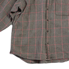 Load image into Gallery viewer, USED "J.CREW" HOUNDSTOOTH FLANNEL SHIRT (LARGE)