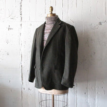 Load image into Gallery viewer, 1960's NORFOLK STYLE WOOL TWEED JACKET (MEDIUM) MINT CONDITION