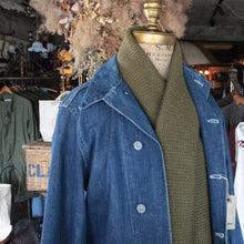 Load image into Gallery viewer, WW.U "ARC" WOOL SCARF
