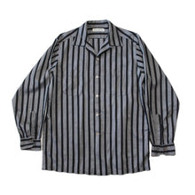 Load image into Gallery viewer, 1960's STRIPE COTTON BOX SHIRT (LARGE) MINT CONDITION