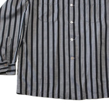 Load image into Gallery viewer, 1960's STRIPE COTTON BOX SHIRT (LARGE) MINT CONDITION