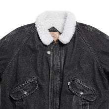Load image into Gallery viewer, 1990's "LEVI'S" SILVER TUB BLACK DENIM BOA JACKET (LARGE)