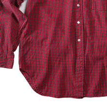 Load image into Gallery viewer, 1960's "ARROW" GINGHAM CHECK COTTON BD SHIRT (MEDIUM)