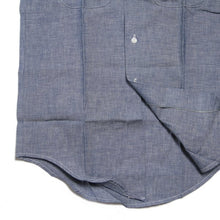 Load image into Gallery viewer, NOS 1950's ~ "TROUT MAN" WORK BLUE CHAMBRAY SHIRT (14 HALF)