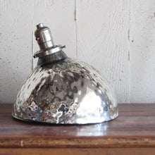 画像をギャラリービューアに読み込む, ANTIQUE SILVER MERCURY GLASS SHADE