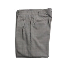 Load image into Gallery viewer, OLD GLEN CHECK TWO TUCK SLACKS (W32)