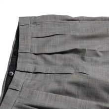 Load image into Gallery viewer, OLD GLEN CHECK TWO TUCK SLACKS (W32)