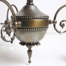 画像をギャラリービューアに読み込む, ANTIQUE BRASS 3 ARM CEILING LAMP WITH 3 SHADES