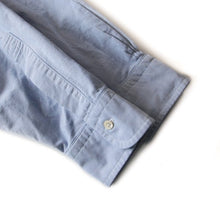 Load image into Gallery viewer, OLD "BROOKS BROTHERS" COTTON BD SHIRT MADE IN USA (MEDIUM)