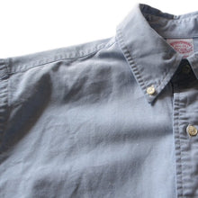 Load image into Gallery viewer, OLD "BROOKS BROTHERS" COTTON BD SHIRT MADE IN USA (MEDIUM)
