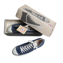 Load image into Gallery viewer, NOS 1990's "CONVERSE" ALL STAR LOW (10HALF)
