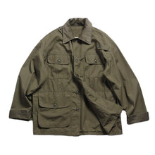Load image into Gallery viewer, 1960's "LLBEAN" FISHING JACKET (LARGE)