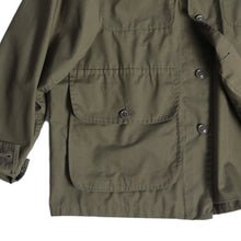 Load image into Gallery viewer, 1960's "LLBEAN" FISHING JACKET (LARGE)