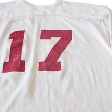 Load image into Gallery viewer, VINTAGE FOOTBALL L / S T-SHIRT (LARGE)