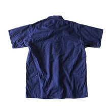 Load image into Gallery viewer, NOS 1940's FRENCH INDIGO LINEN SHIRT (LARGE)